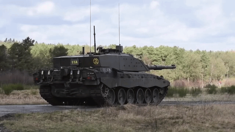 Tous les chars modernes ont adoptés ce système, à l'image de ce Challenger 2 britannique